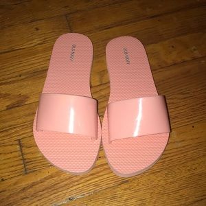 Pink old navy sandals size 8